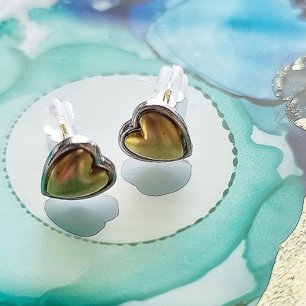 9/28 HEART STUD EARRINGS